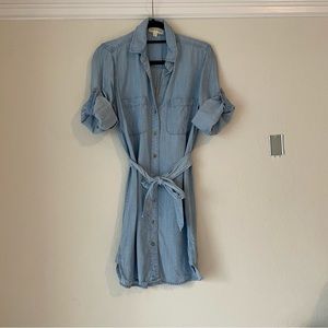 Cloth & Stone Belted Chambray dress, Small
